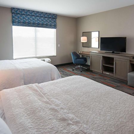 Hampton Inn And Suites At Wisconsin Dells Lake Delton Esterno foto