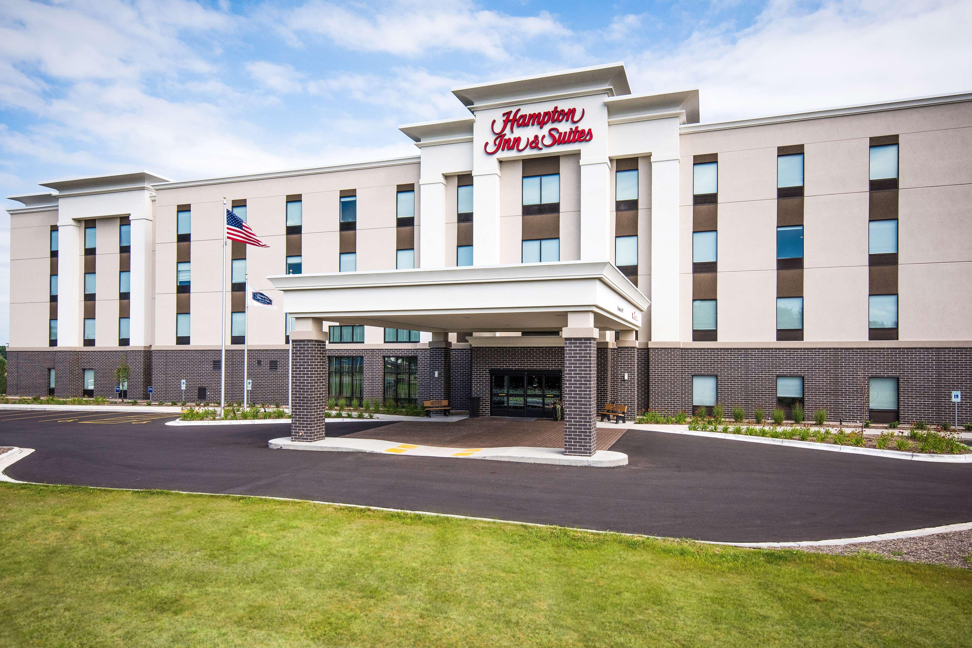Hampton Inn And Suites At Wisconsin Dells Lake Delton Esterno foto
