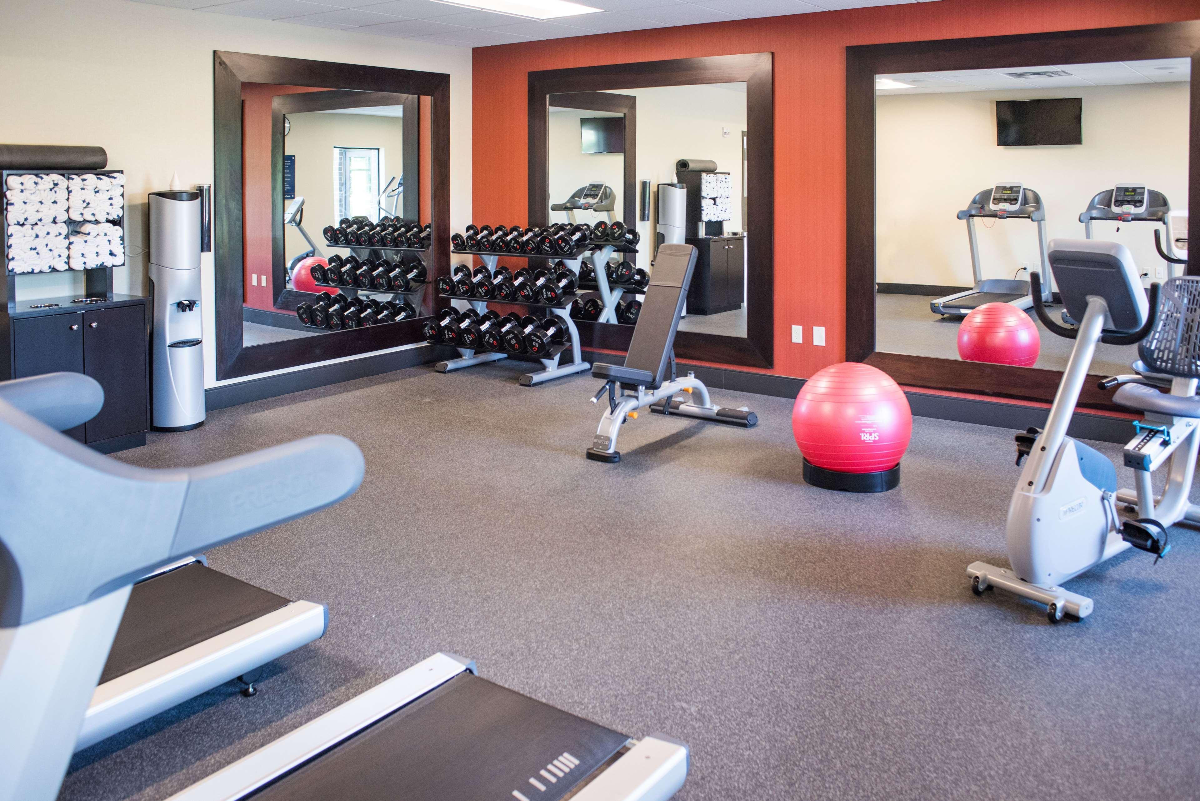 Hampton Inn And Suites At Wisconsin Dells Lake Delton Esterno foto