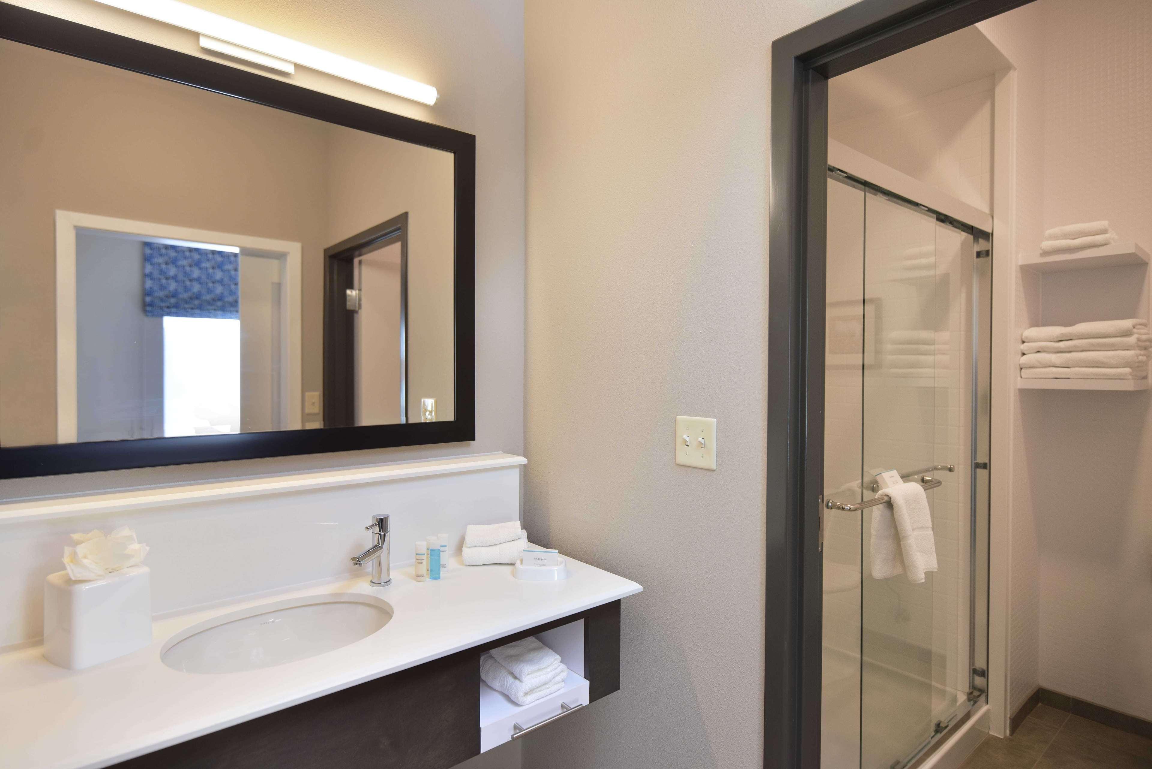 Hampton Inn And Suites At Wisconsin Dells Lake Delton Esterno foto