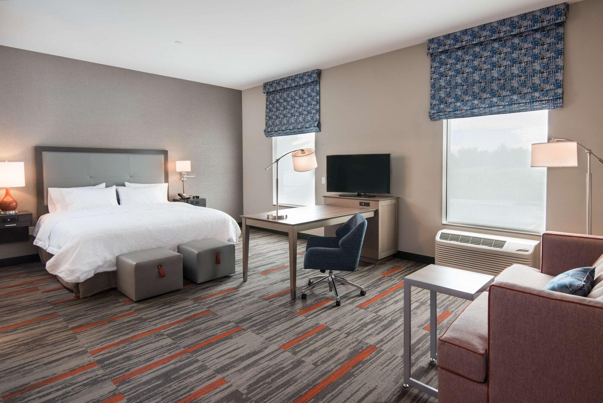 Hampton Inn And Suites At Wisconsin Dells Lake Delton Esterno foto