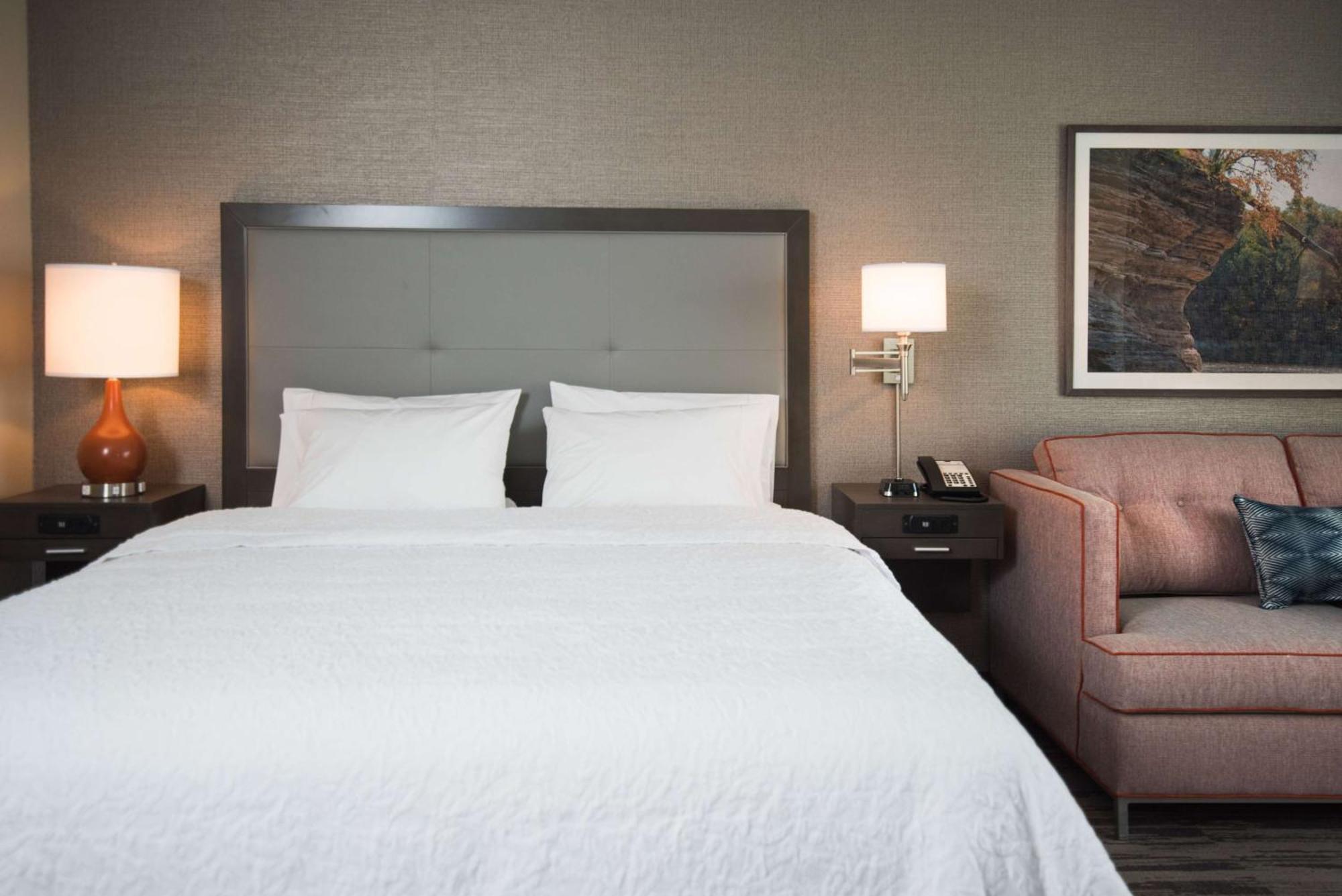 Hampton Inn And Suites At Wisconsin Dells Lake Delton Esterno foto