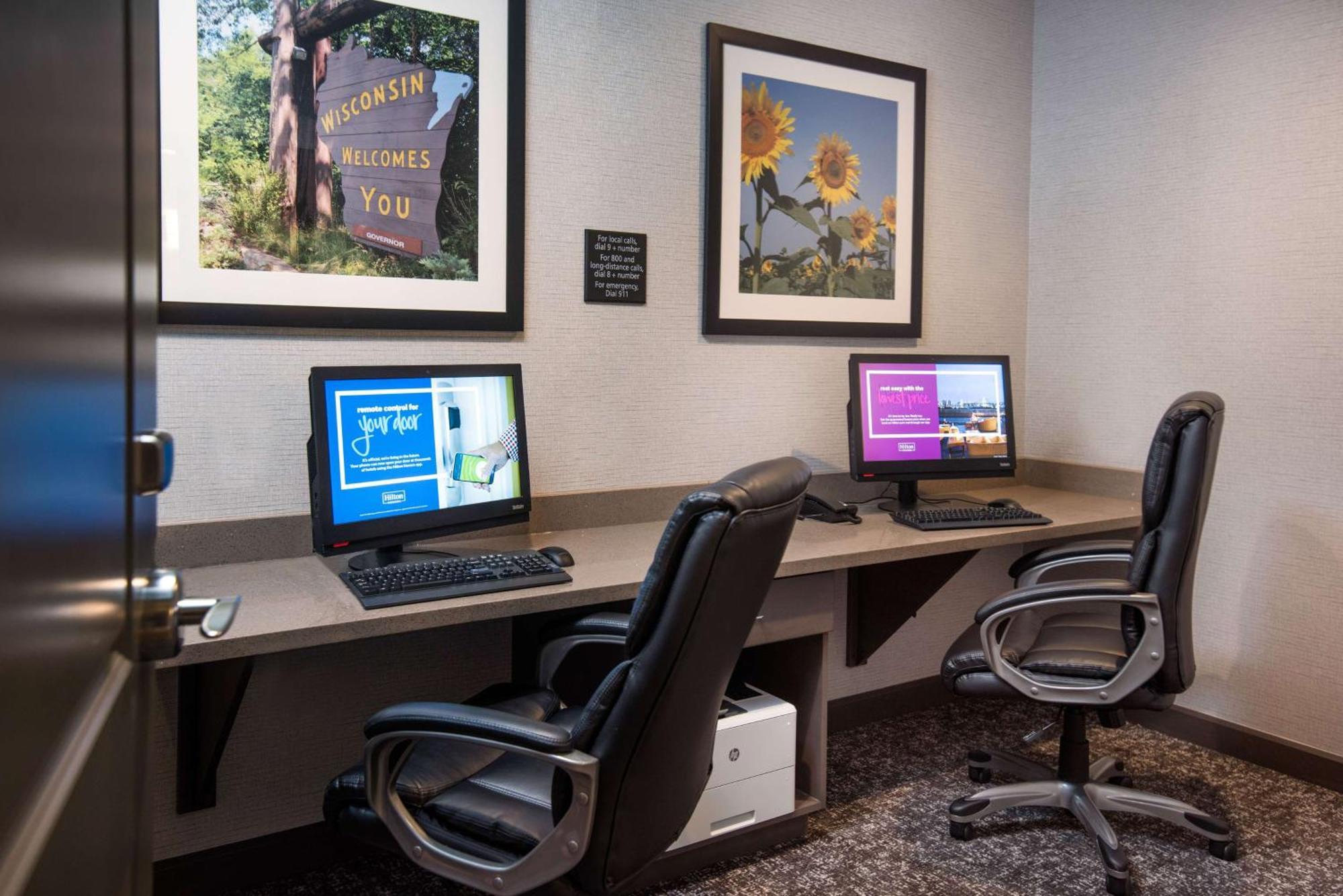 Hampton Inn And Suites At Wisconsin Dells Lake Delton Esterno foto
