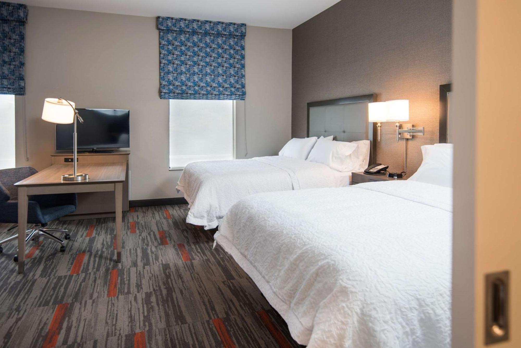 Hampton Inn And Suites At Wisconsin Dells Lake Delton Esterno foto