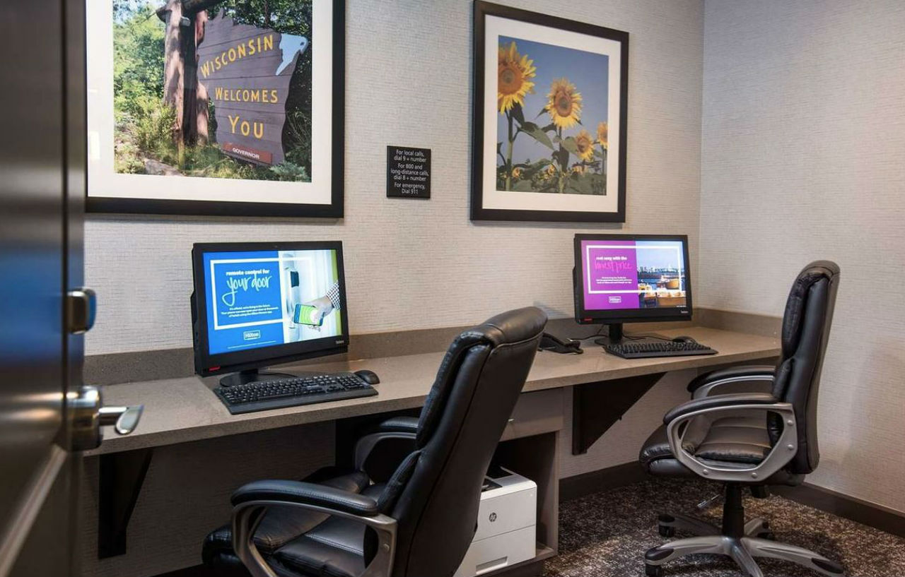 Hampton Inn And Suites At Wisconsin Dells Lake Delton Esterno foto